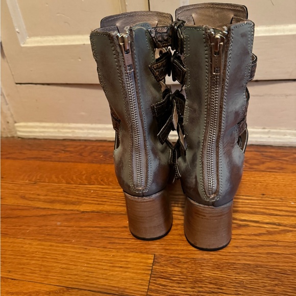 Freebird Zane Blush sz 9 Gladiator sandal EUC - Picture 4 of 5